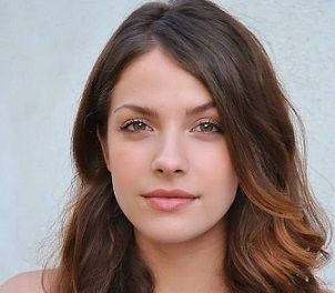 Paige Spara