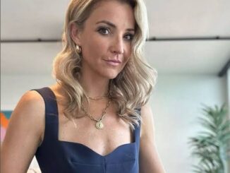 Helen Skelton